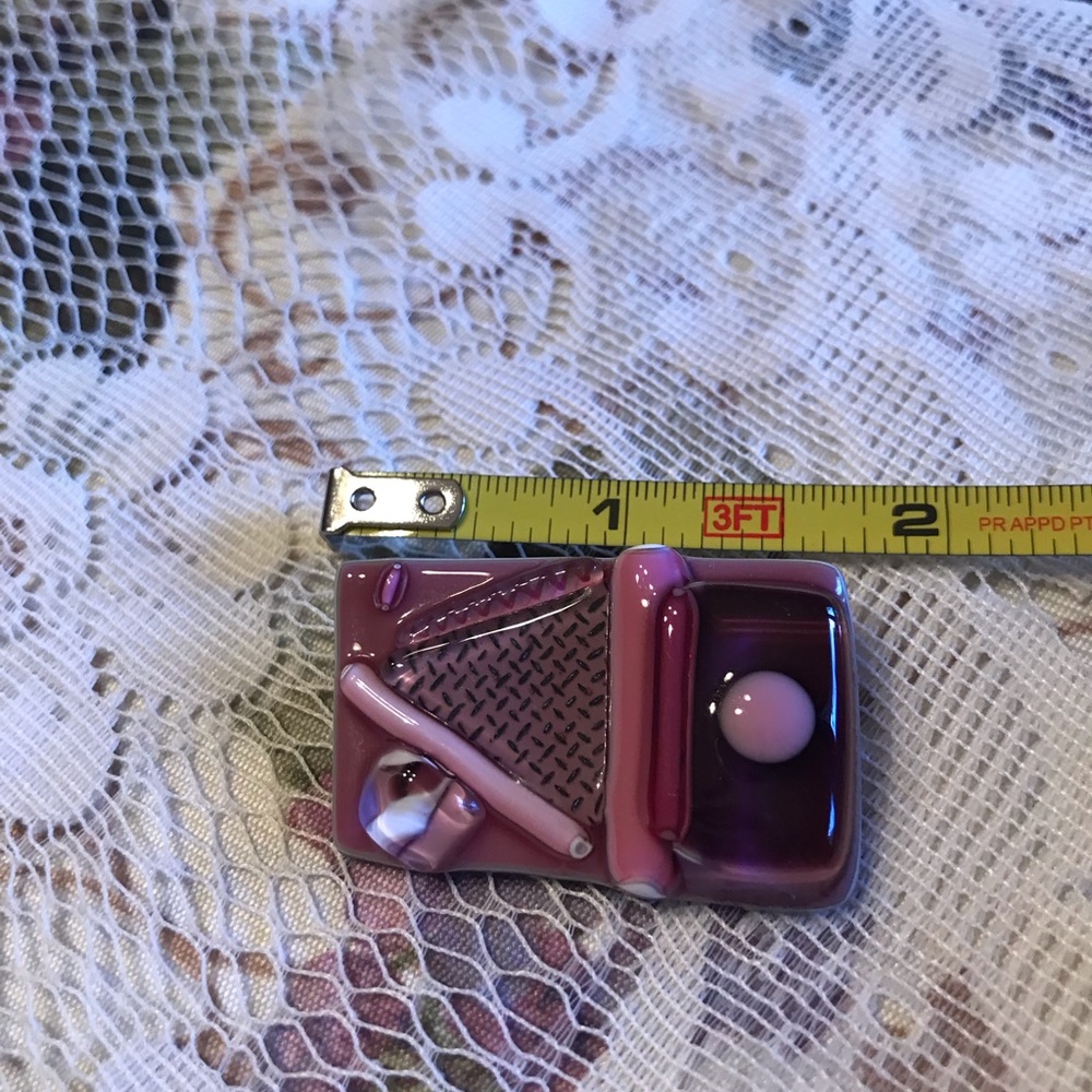 ARTISAN CREATED SCREW-BACK EARRINGS AND BROOCH HANDMADE FUSED GLASS.1980s - Picture 6 of 8
